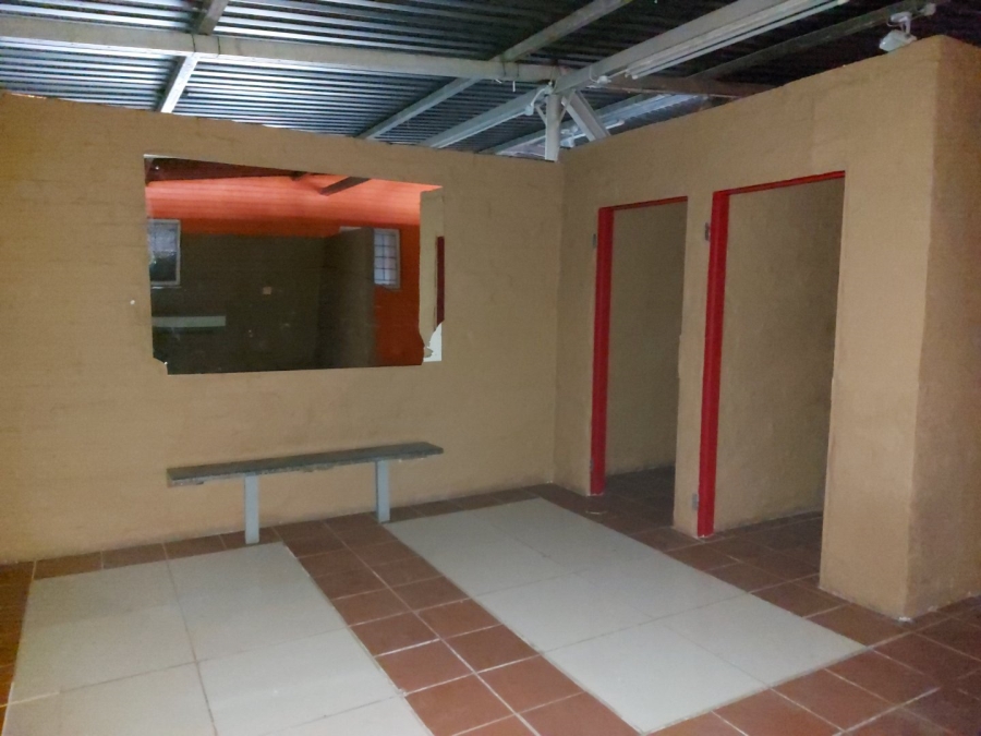To Let commercial Property for Rent in Kroonstad Central Free State